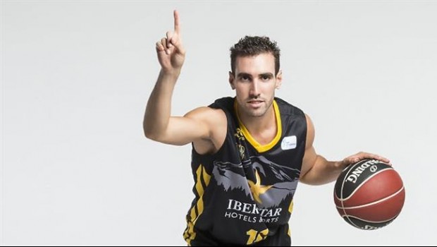 ep ferran bassas jugadoriberostar tenerife
