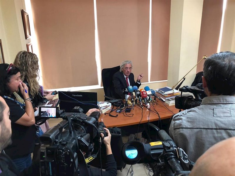 ep francisco torres abogado de los padres del nino gabriel cruz da una rueda de prensa