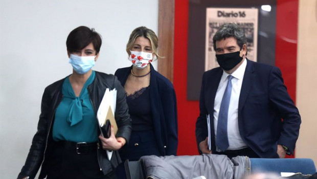 ep i d la ministra portavoz isabel rodriguez la vicepresidenta segunda y ministra de trabajo yolanda