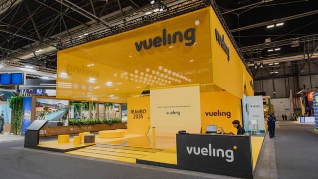 ep imagen del stand de vueling en fitur