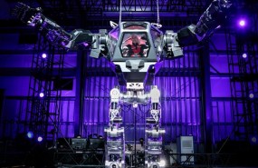 ep jeff bezos pilotandorobot mecha method-2