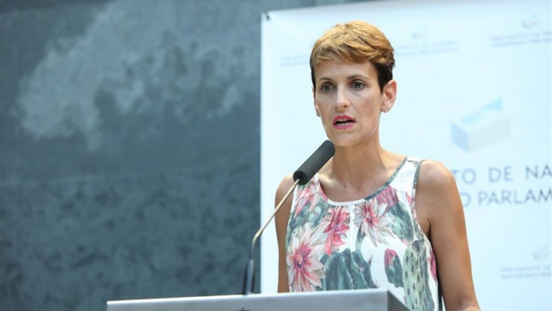 ep la secretaria generalpsncandidatapartidola presidencianavarra maria chivite intervieneser investida presidentagobiernonavarraparlamento foral