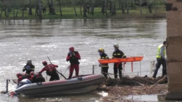 ep los bomberoszamora rescatancadaver