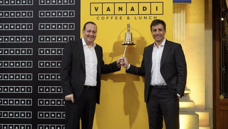 ep los fundadores de vanadi coffee salvador marti y vicente terol en el palacio de la bolsa de ep los fundadores de vanadi coffee salvador marti y vicente terol en el palacio de la bolsa de
