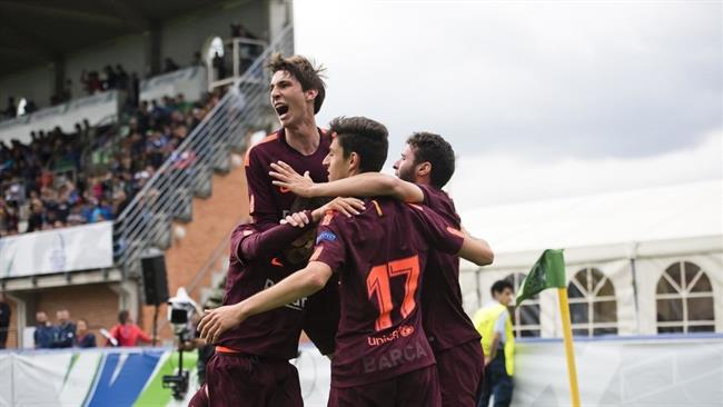 Los juveniles del FC Barcelona celebran un gol en la final | VÍCTOR SALGADO/FCB ep los juvenilesfc barcelona celebrangolla final
