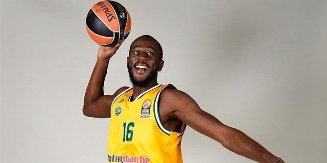Nobel Boungou-Colo ficha por el Betis | REAL BETIS ep nobel boungou-colo fichabetis
