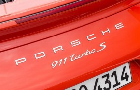 ep porsche 911 turbo s