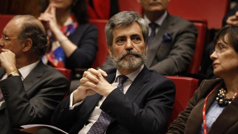 El presidente del Tribunal Supremo y del Consejo General del Poder Judicial, Carlos Lesmes (en el centro de la imagen, con barba) en la sede del órgano de gobierno de los jueces durante los actos de celebración del `"Día Europeo de la Mediación". CARLOS L | Europa Press - Europa Press - Archivo ep presidentetribunal supremodel consejo generalpoder judicial carlos lesmes encentrola imagen con barba ensede del organogobiernolos jueces duranteactoscelebracion del dia europeola mediacion carlos l
