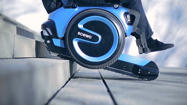 silla de ruedas futurista