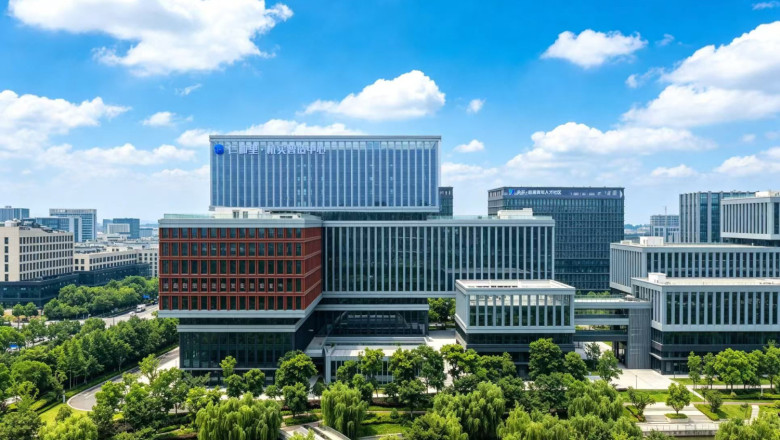 1 renheli hangshi intelligent manufacturing center 