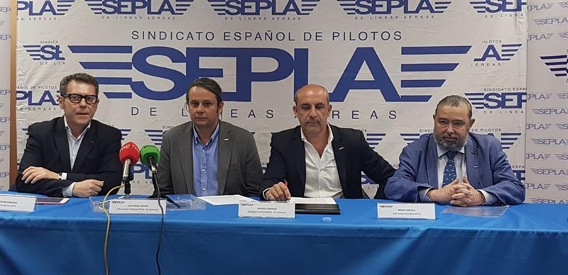 Air Nostrum y Sepla continúan las negociaciones mientras se desarrolla el primer día de huelga | EUROPA PRESS ep air nostrumsepla continuannegociacionesse desarrollaprimer diahuelga