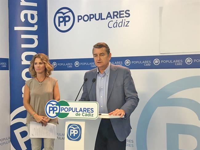 Antonio Sanz y Ana Mestre en rueda de prensa | PP ep antonio sanzana mestreruedaprensa