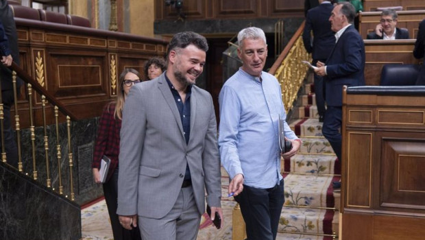 ep archivo el portavoz de erc en el congreso gabriel rufian i y el diputado de eh bildu oskar ep archivo el portavoz de erc en el congreso gabriel rufian i y el diputado de eh bildu oskar