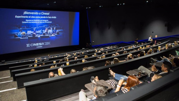 ep archivo   espectadores en una sala de cine