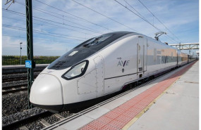 ep archivo   uno de los trenes ave en una estacion espanola