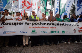 ep asistentes a la concentracion ante el ministerio de trabajo convocada para este jueves por nueve