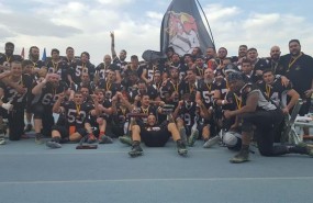 ep black demons futbol americanorozas