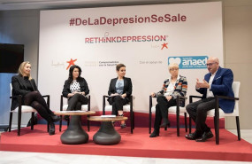ep de izquierda a derecha sara montero de lundbeck la psiquiatra elena ros la periodista carme