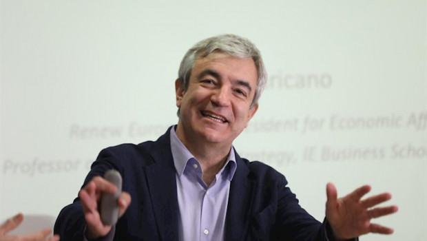 ep el eurodiputado de ciudadanos luis garicano interviene sobre como resucitar la union bancaria y