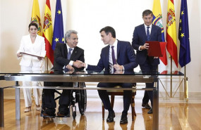 ep el presidente de ecuador lenin moreno con el presidente del gobierno pedro sanchez durante su