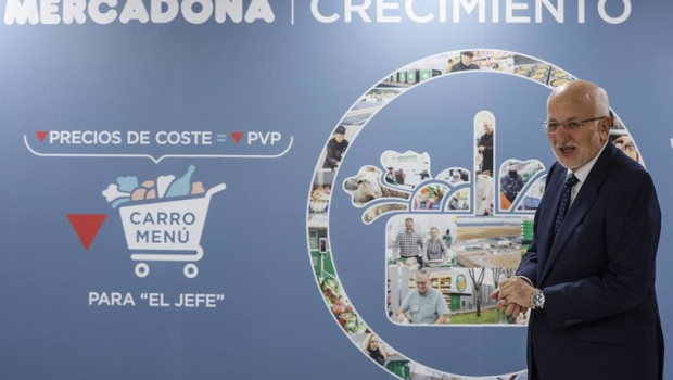 ep el presidente de mercadona juan roig a su llegada a una rueda de prensa para informar sobre la ep el presidente de mercadona juan roig a su llegada a una rueda de prensa para informar sobre la