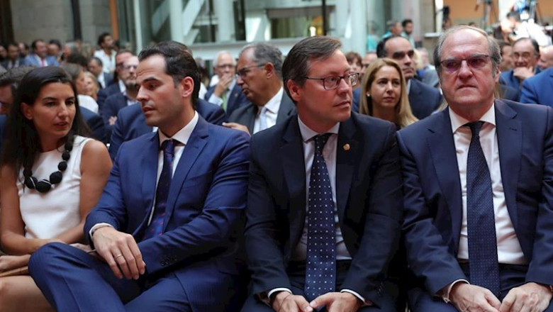 (I-D) La portavoz de VOX en la Asamblea de Madrid, Ricío Monasterio, el portavoz de Ciudadanos en la Asamblea de Madrid, Ignacio Aguado, el portavoz adjunto del PP, Alfonso Serrano Sánchez-Capuchino y el portavoz del PSOE en la Asamblea de Madrid, Ángel G | Jesús Hellín - Europa Press - Archivo ep i-d la portavoz de vox en la asamblea de madrid ricio monasterio el portavoz de ciudadanos en la