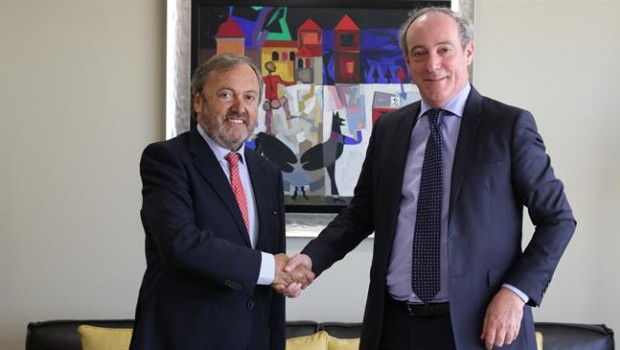 ep josep mateu presidenteracc y vicente cancio ceozurichespana