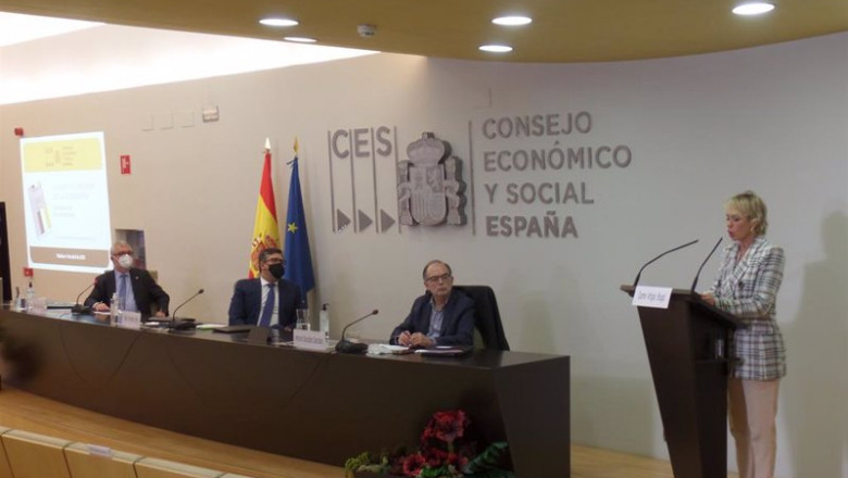 ep la la secretaria de estado de digitalizacion e inteligencia artificial carme artigas de pie
