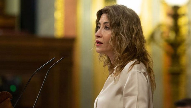 ep la ministra de transportes movilidad y agenda urbana presenta el proyecto de ley por el derecho a