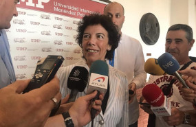 ep la portavozgobiernoministraeducacionfunciones isabel celaa atiendelos mediosla universidad internacional menendez pelayo uimp