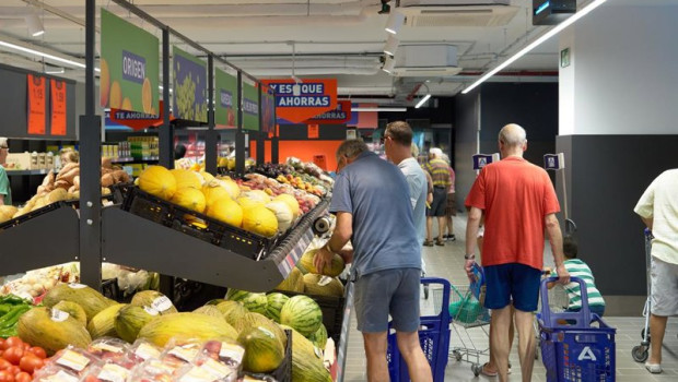 ep las familias que compran en aldi ahorran mas de 2400 euros al ano segun la cadena