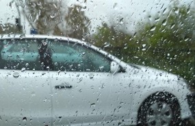ep lluviala ventanillaun vehiculo