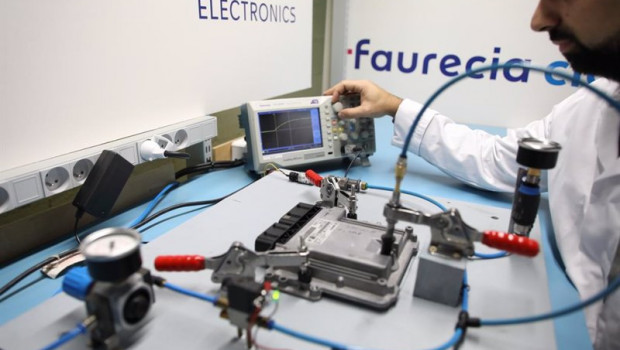 ep reparacion de piezas electronicas