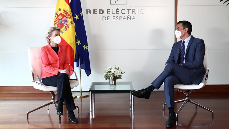 Ursula von der Leyen y Pedro Sánchez | Pool Moncloa/Fernando Calvo leyen sanchez