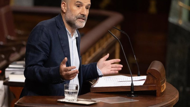 ep archivo el diputado del bng nestor rego durante una sesion plenaria extraordinaria en el ep archivo el diputado del bng nestor rego durante una sesion plenaria extraordinaria en el