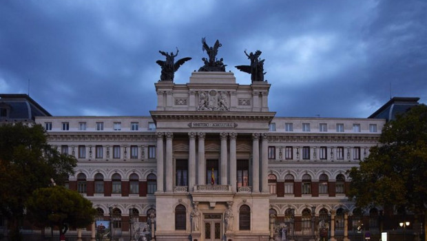 ep archivo   fachada del ministerio de agricultura