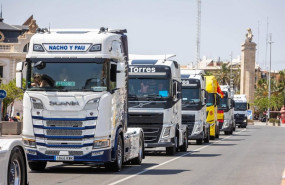 ep archivo   mas de 1000 transportistas y 300 cabezas tractoras recorren la ciudad en honor a san