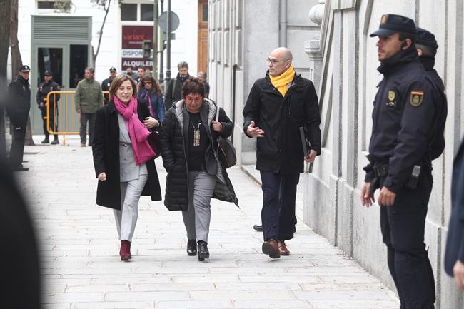 ep carme forcadell raul romevadolors bassa llegansupremo
