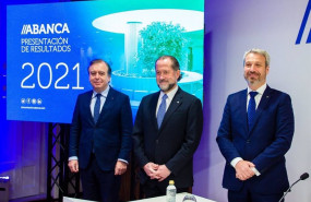 ep de izquierda a derecha el consejero delegado de abanca francisco botas el presidente juan carlos