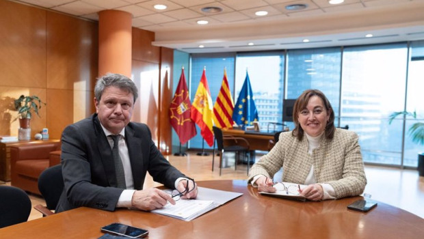 ep la consellera de territorio de la generalitat silvia paneque y el secretario de estado de