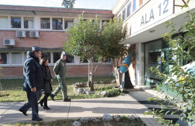 ep la ministra de defensa margarita robles en una visita al ala 12 en torrejon de ardoz en diciembre