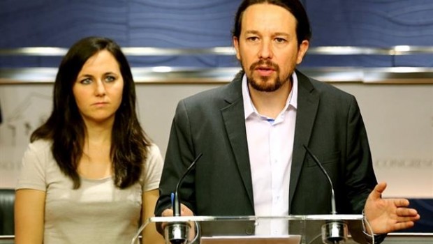 ep pablo iglesias e ione belarra presentanproposicionleypobreza 20171006124602