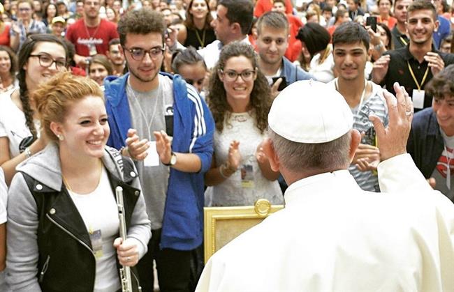 ep papa franciscoun grupojovenesuna audiencia