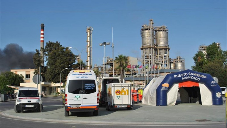 Puesto sanitario avanzado con motivo del incendio en San Roque | JUNTA DE ANDALUCÍA ep puesto sanitario avanzadomotivoincendiosan roque