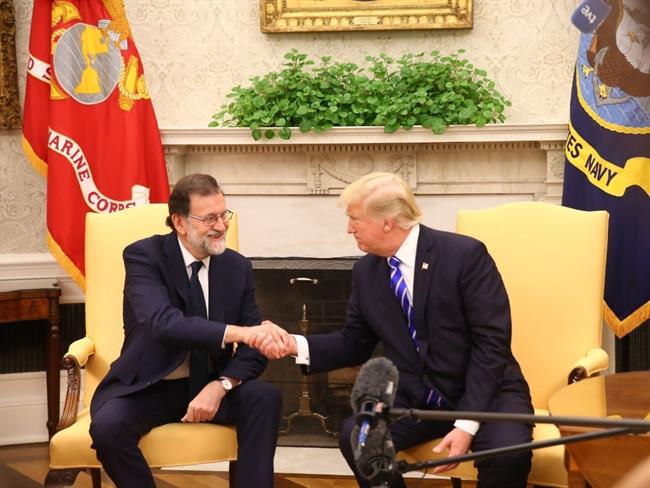 ep trumprajoyreunendespacho oval
