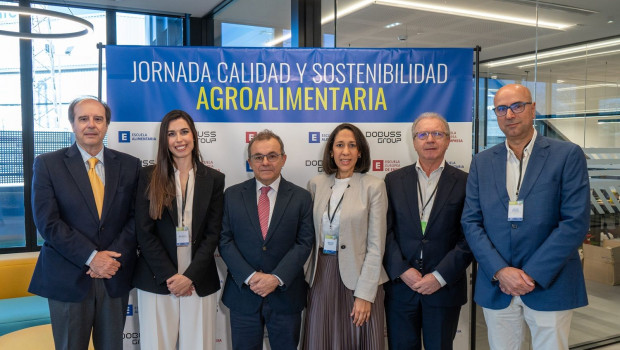foto institucional jornada ea