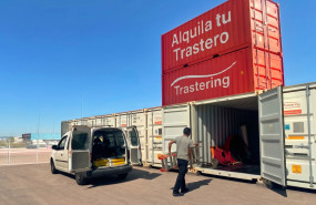 profesional descargando su furgoneta en almacn drive in trastering fuenlabrada getafe 20260929100754 profesional descargando su furgoneta en almacn drive in trastering fuenlabrada getafe 20260929100754