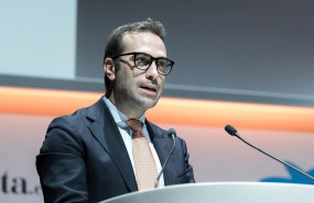 ep archivo   el ministro de economia comercio y empresa carlos cuerpo clausura la xv edicion de los