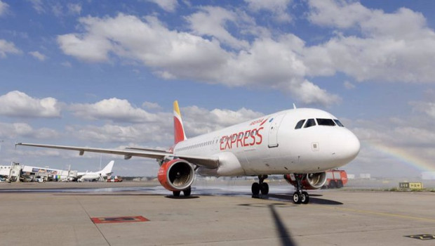 ep avion de iberia express en el aeropuerto de amsterdam schiphol