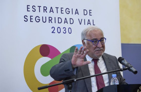 ep el director general de trafico pere navarro presenta la estrategia de seguridad vial 2030 en la ep el director general de trafico pere navarro presenta la estrategia de seguridad vial 2030 en la